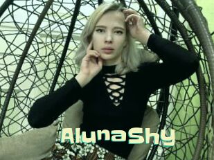 AlunaShy