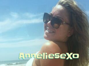 AnnelieseXo