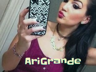 AriGrande