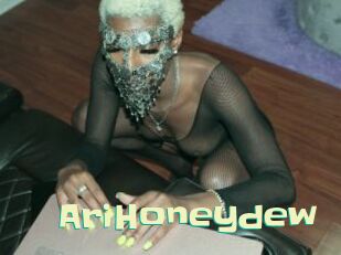 AriHoneydew