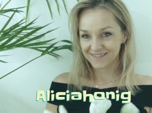 aliciahonig Wanna Meet