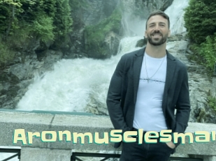 aronmusclesman Wanna Meet
