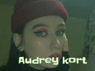 Audrey_kort