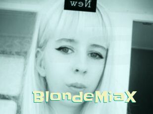 BlondeMiaX