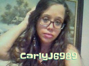 CarlyJ6989