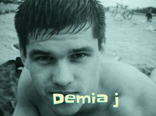 Demia_j
