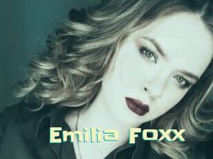 Emilia_Foxx