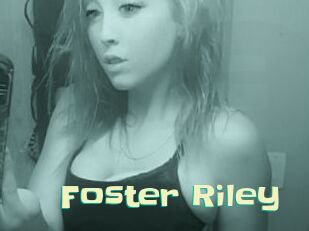 Foster_Riley Wanna Meet
