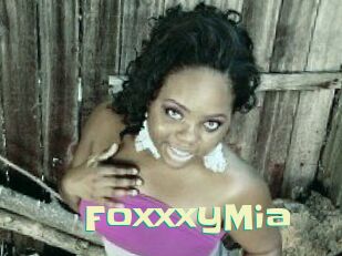 FoxxxyMia