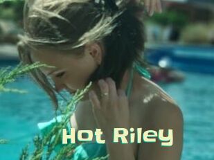 Hot_Riley