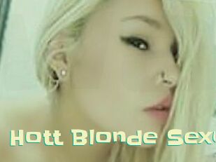 Hott_Blonde_Sexy Wanna Meet