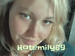 Hotemily69