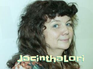 JacinthaLori