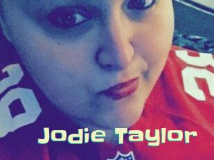 Jodie_Taylor