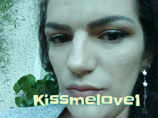Kissmelove1