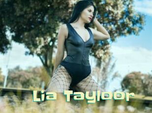 Lia_Tayloor