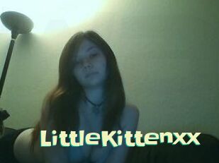 LittleKittenxx