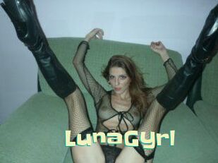 LunaGyrl