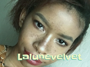 Lalunevelvet