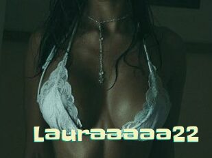 Lauraaaaa22