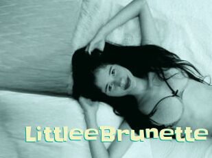 LittleeBrunette