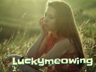 Luckymeowing