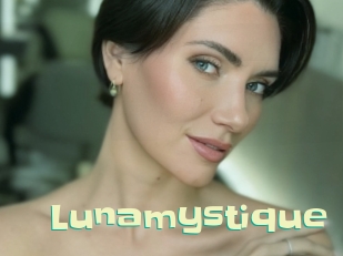 Lunamystique