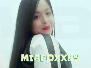 MIAFOXX69