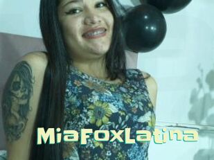 MiaFoxLatina