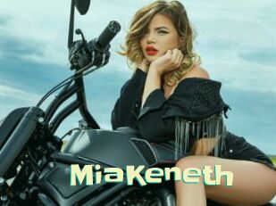MiaKeneth
