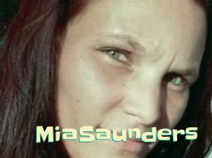 MiaSaunders