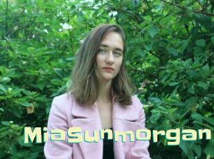 MiaSunmorgan