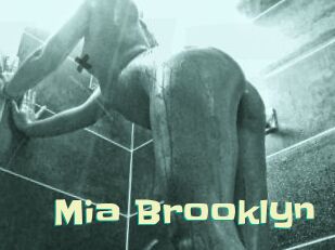 Mia_Brooklyn