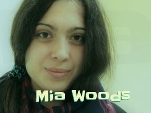 Mia_Woods