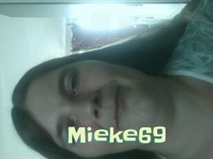 Mieke69