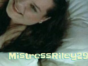 MistressRiley29