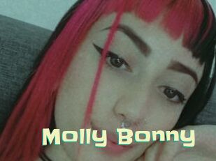 Molly_Bonny