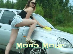Mona_Mour