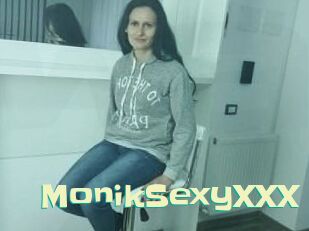 MonikSexyXXX