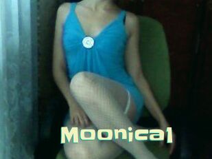 Moonica1