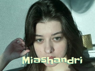 miashandri Wanna Meet