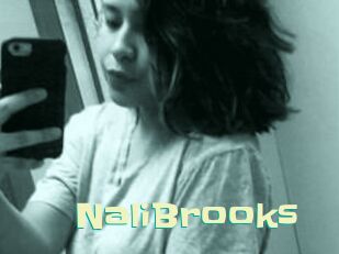 Nali_Brooks