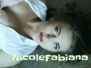 NicoleFabiana