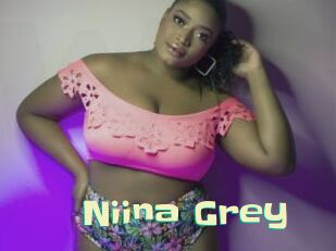 Niina_Grey