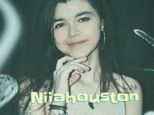 niiahouston Wanna Meet