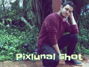 Pixlunal_shot