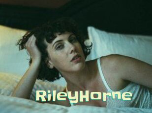 Riley_Horne