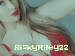 RiskyRiley22
