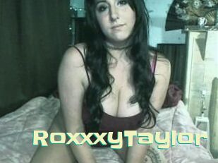 RoxxxyTaylor