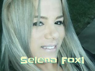 Selena_Fox1